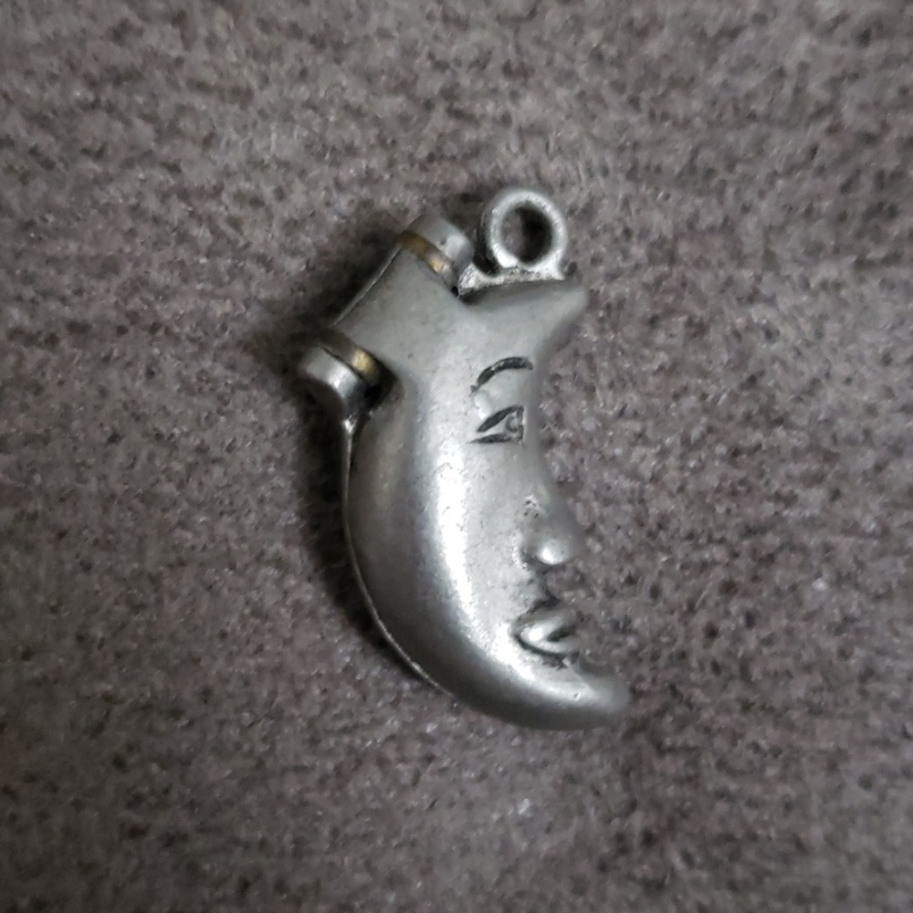 Stainless steel moon locket